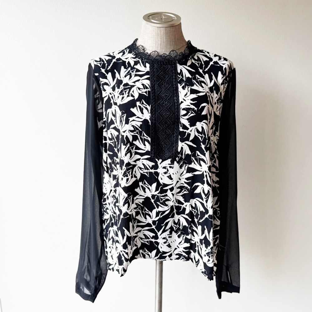 Y Yigal Black and White Blouse